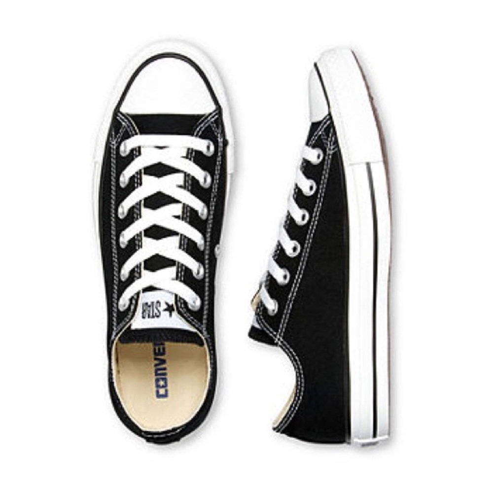 Kids Converse gym shoes